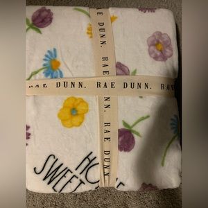 Rae dunn blanket
